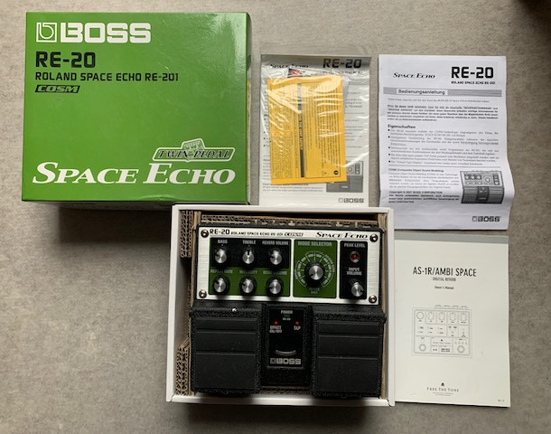 Boss RE-20 Space Echo 2