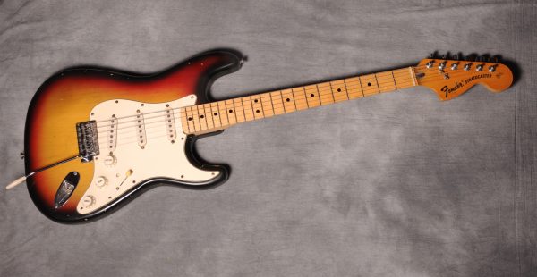 Fender Stratocaster 1974 - maple neck sunburst